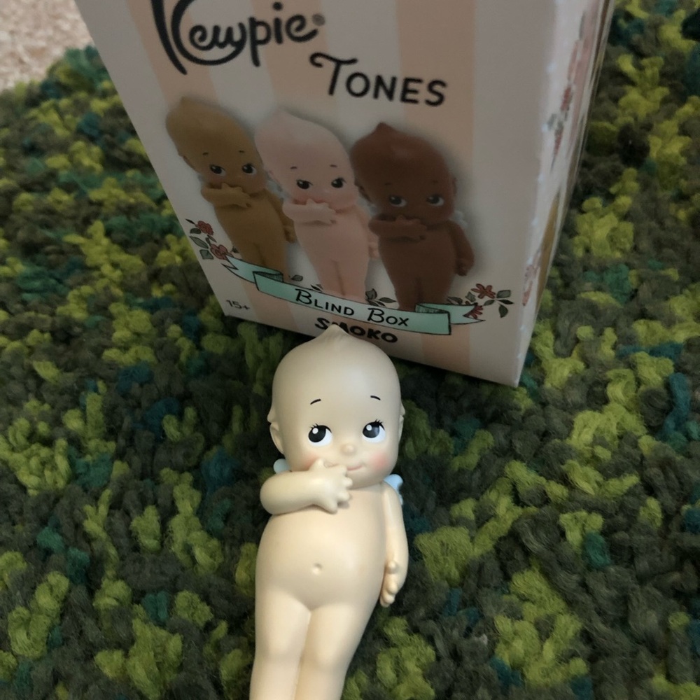 Kewpie Tones Blind Box Figure - Cream